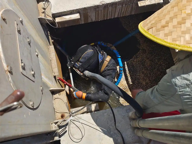 玄武湖有限空间