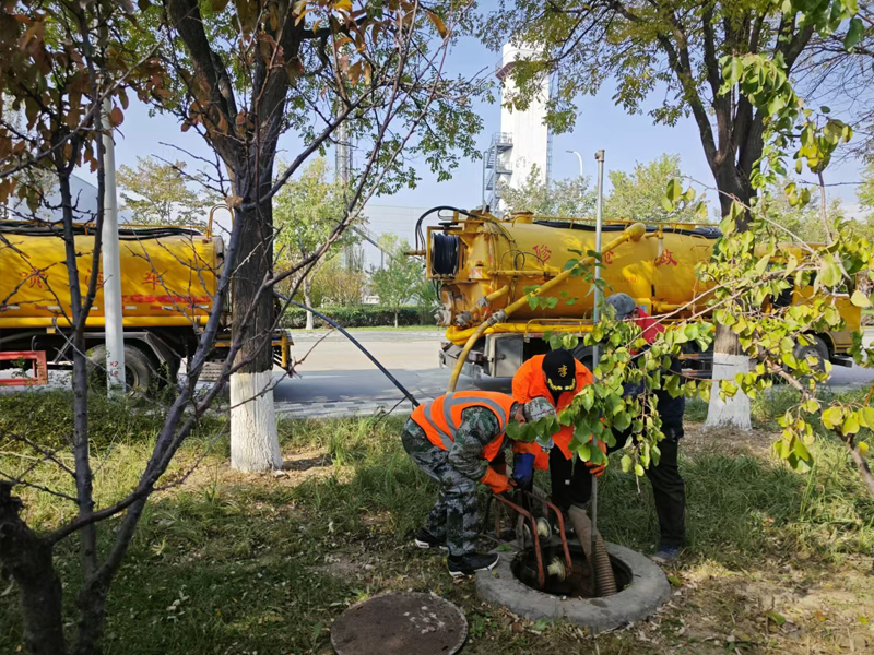 玄武湖厂区管道清洗